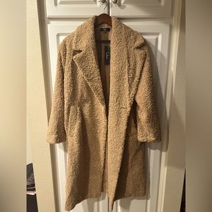 NWT Lulu’s Teddy Coat. Size Med.